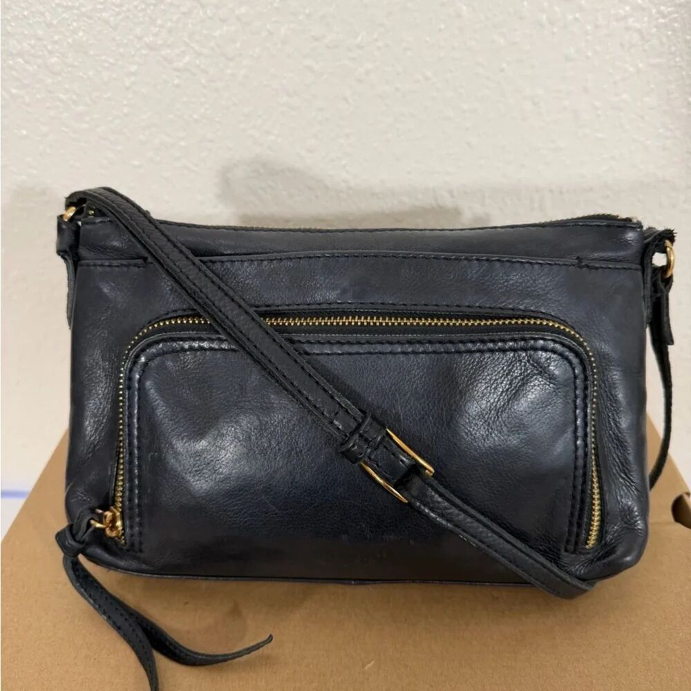 Margot New York Molly in Black Leather Crossbody Excellent